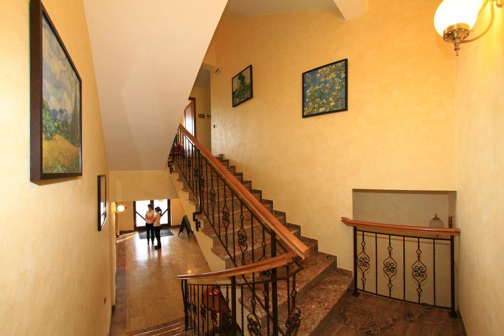 Motel Vector Gaesti Экстерьер фото
