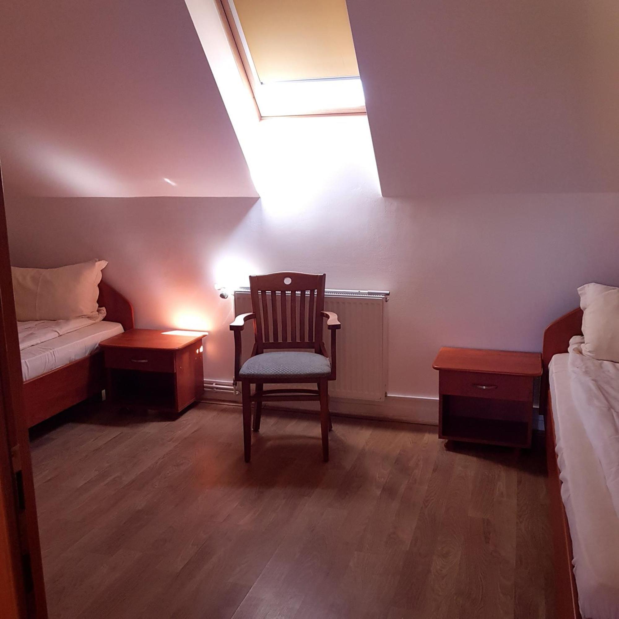 Motel Vector Gaesti Экстерьер фото